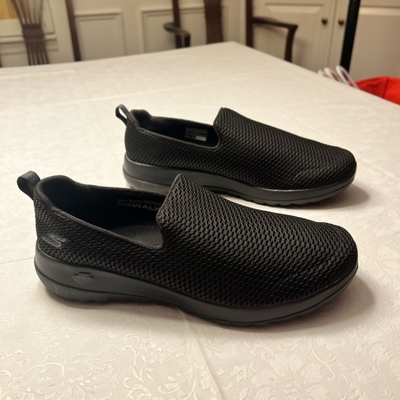 Skechers Women's Black Slip-On Loafers - Picture 6 of 9
